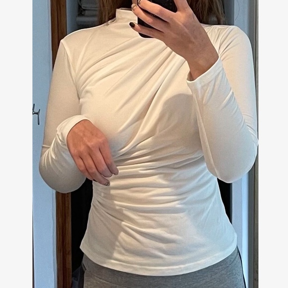 Ruched Asymmetric White Long Sleeve Shirt Slim Fit Stretchy - Picture 10 of 10